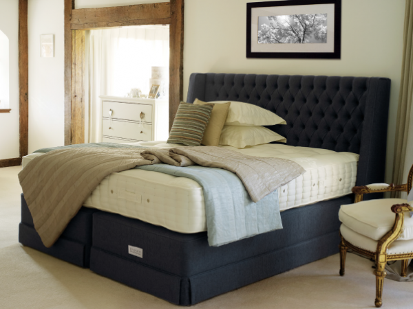 SOMIER MAJESTIC POCKET SPRUNG EDGE DEEP DIVAN